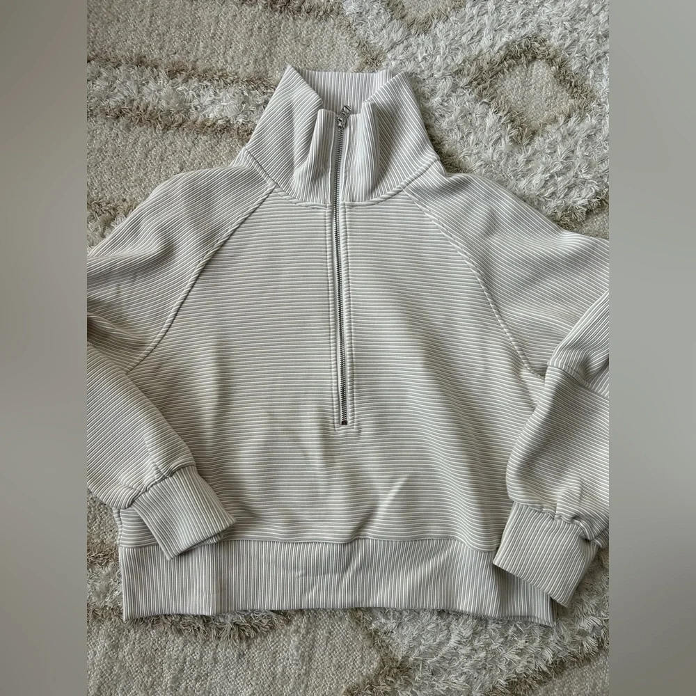 Varley Milano half-zip - Picture 5 of 10